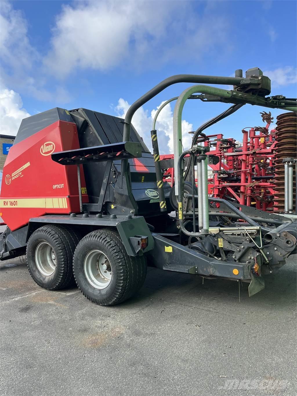 Vicon RV 1601 Presse à balle ronde