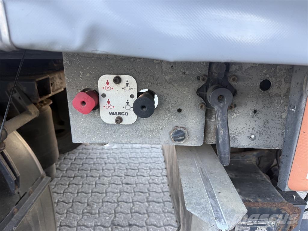 Kel-Berg 30 pl. Remorque de ville