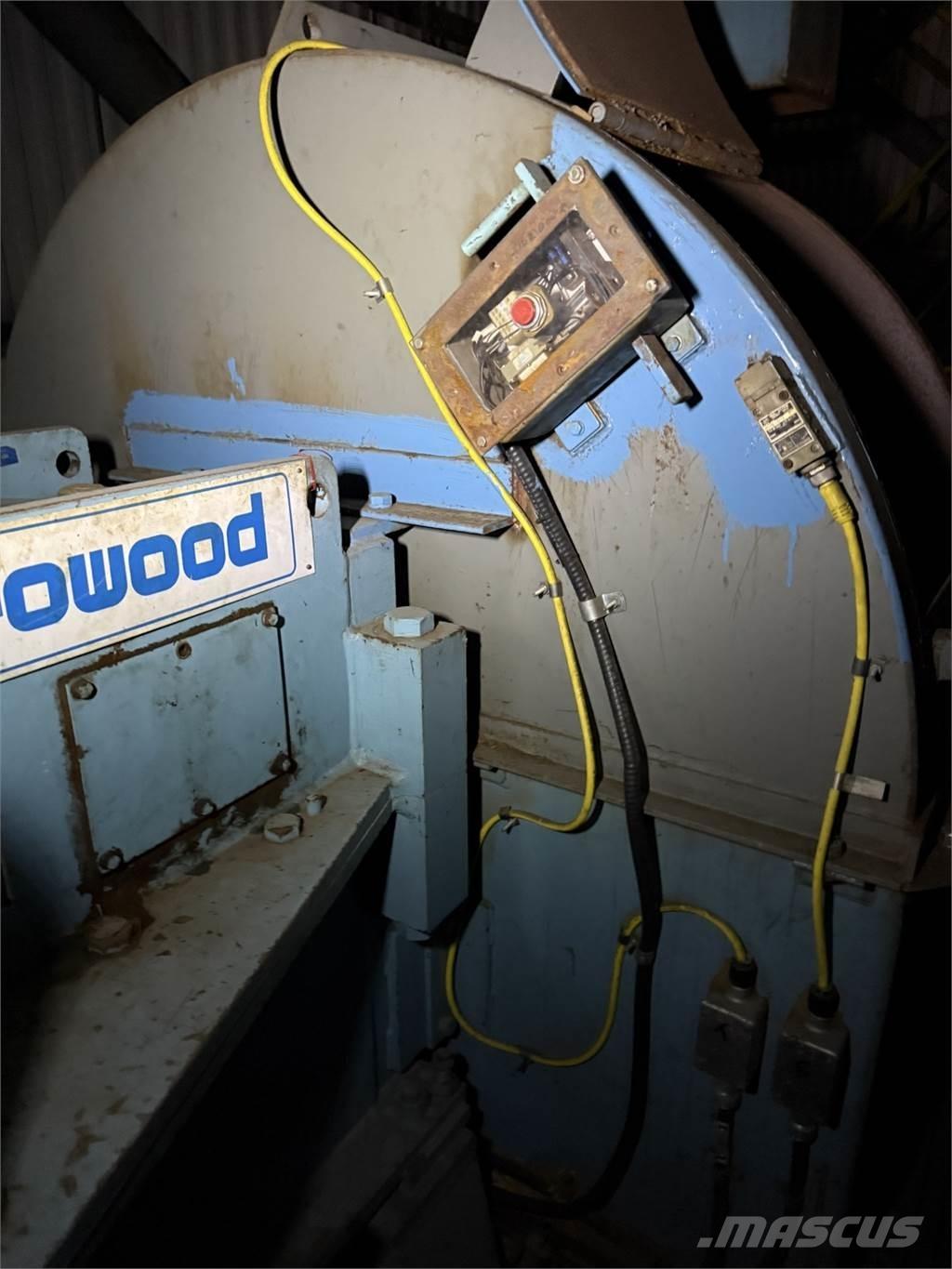  ACROWOOD 1511 Broyeur de végétaux