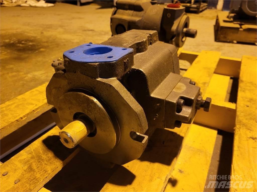 Bosch 0513600214 Pompe à eau / Motopompe