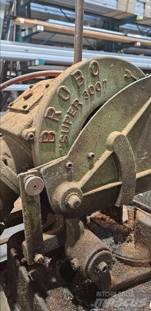  BROBO Super 300 Construction - Autres