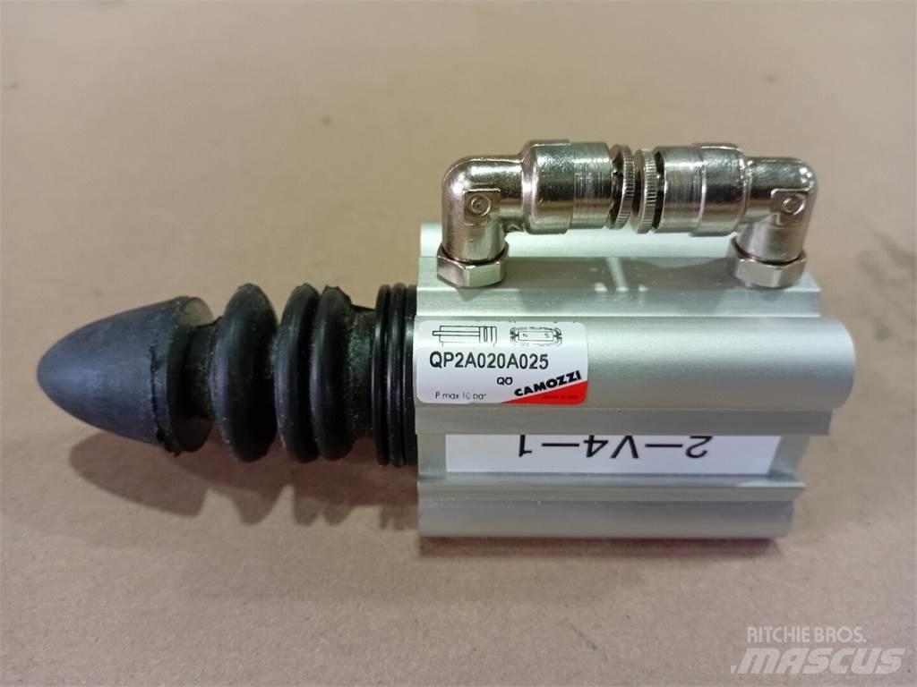  CAMOZZI QP2A020A025 Transport - Autres