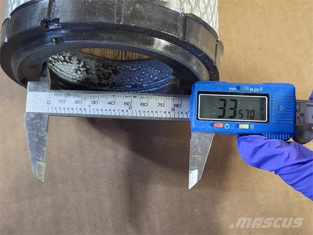 Donaldson P827653 Construction - Autres