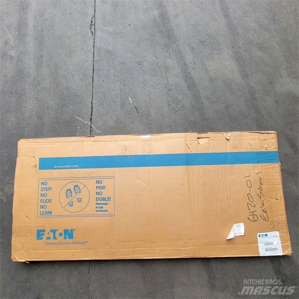 Eaton EZT2048S Construction - Autres
