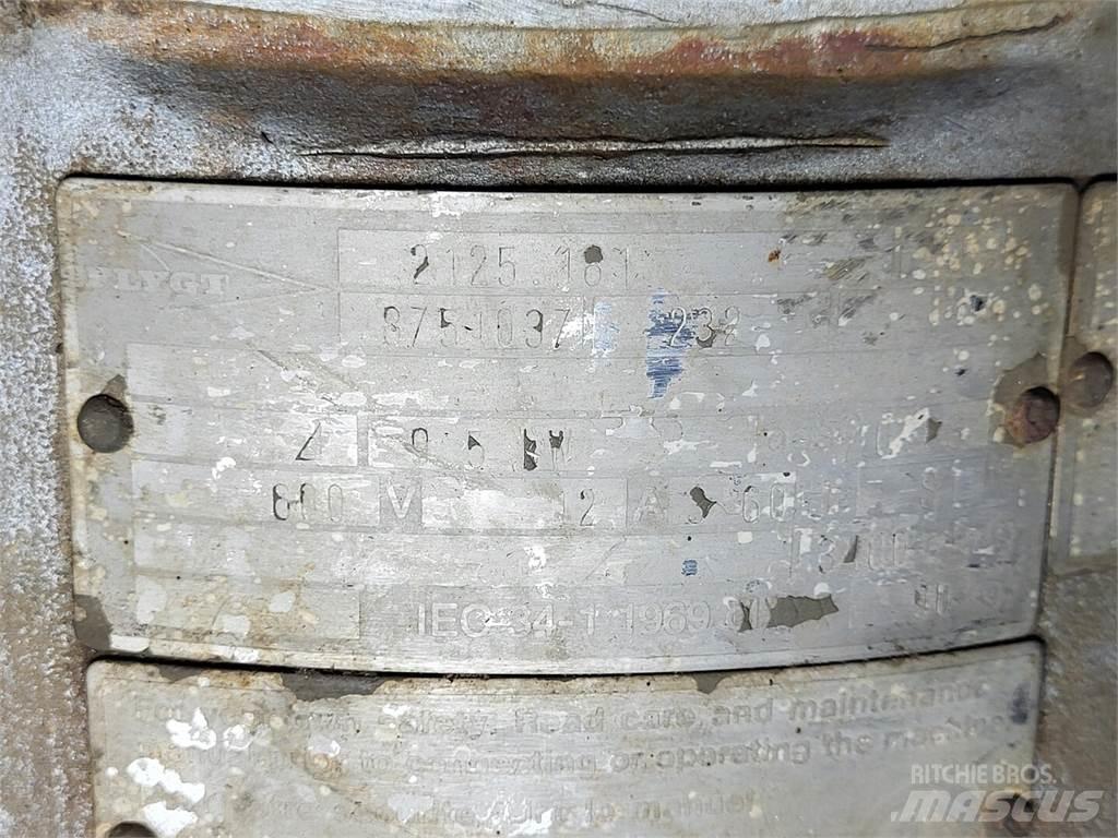 Flygt 2125.181 Pompe à eau / Motopompe
