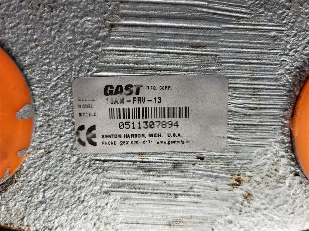  GAST 16AM-FRV-13 Moteur Industriel