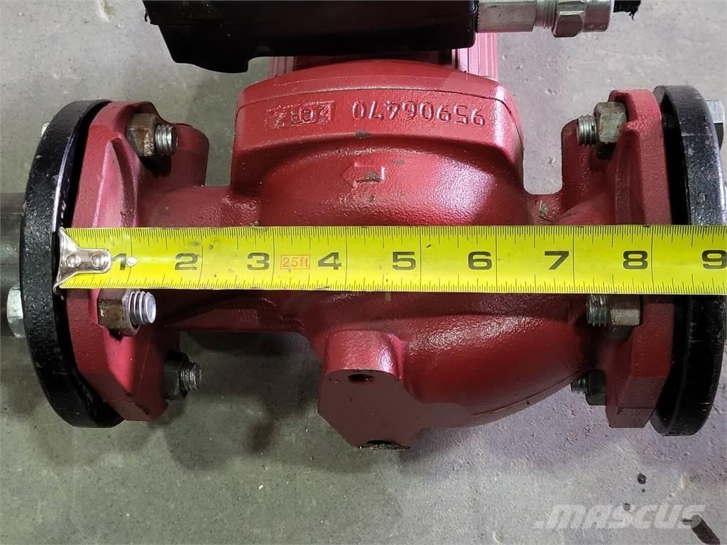 Grundfos UPS 50-60 F Pompe à eau / Motopompe