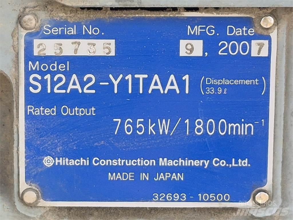Hitachi S12A2-Y1TAA1 Moteur