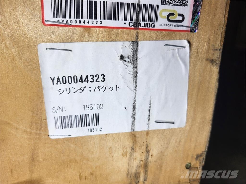 Hitachi YA00044323 Transport - Autres