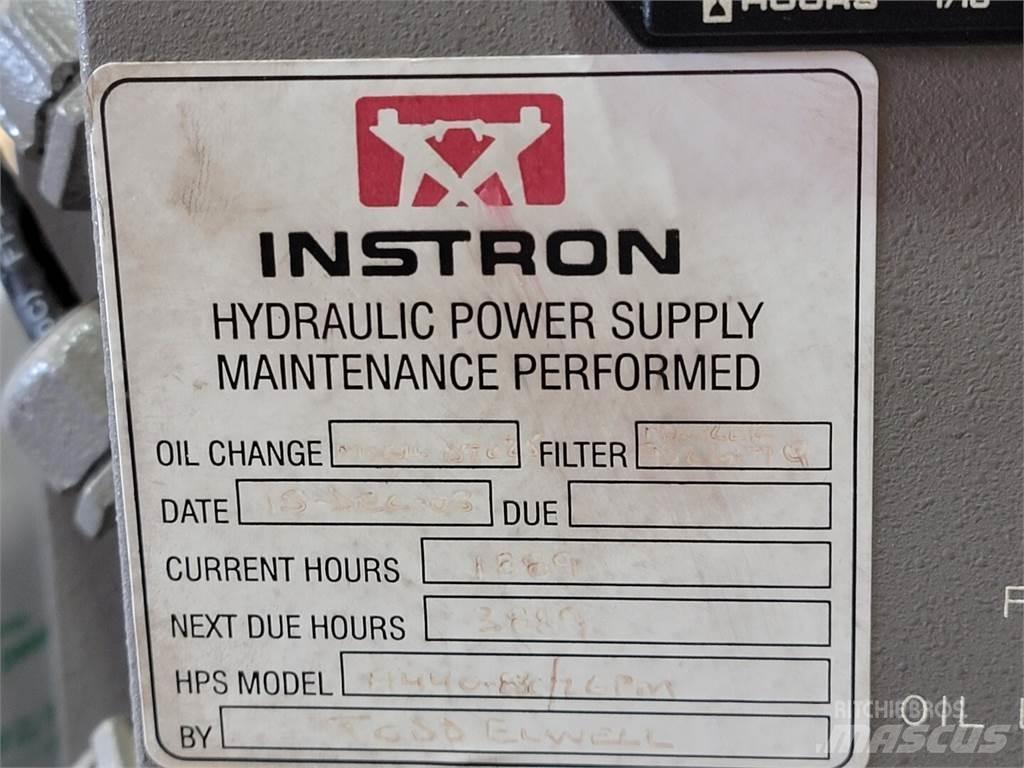  INSTRON A440 83C Pompe à eau / Motopompe