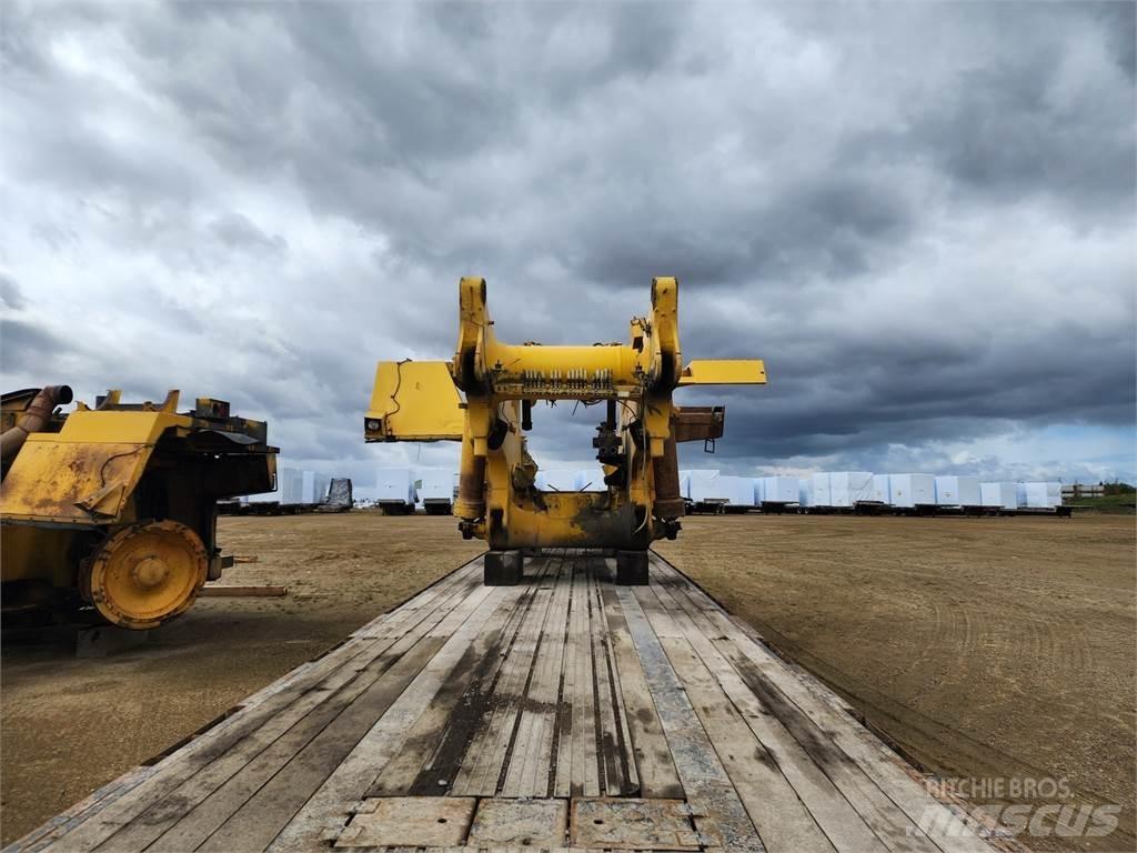 Komatsu  Tombereau articulé