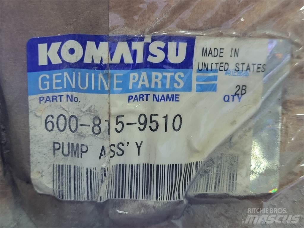 Komatsu 600-815-9510 Pompe à eau / Motopompe
