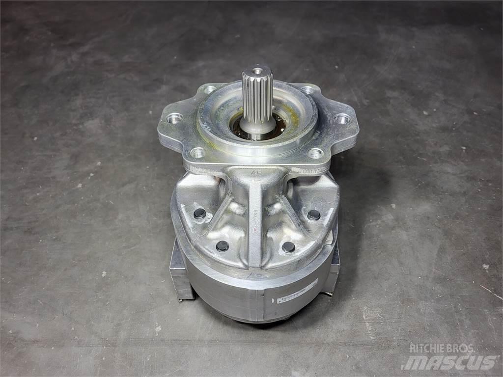 Komatsu 705-22-44020 Pompe à eau / Motopompe