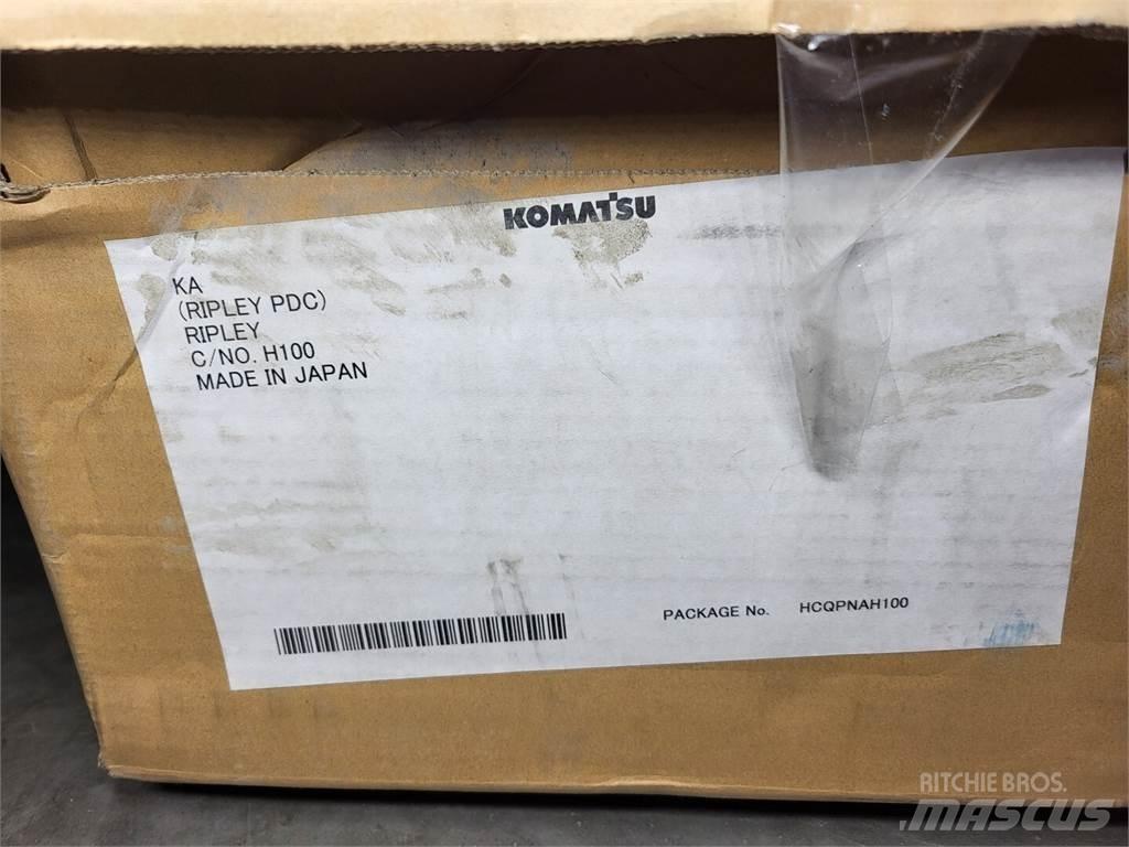 Komatsu 705-22-44020 Pompe à eau / Motopompe