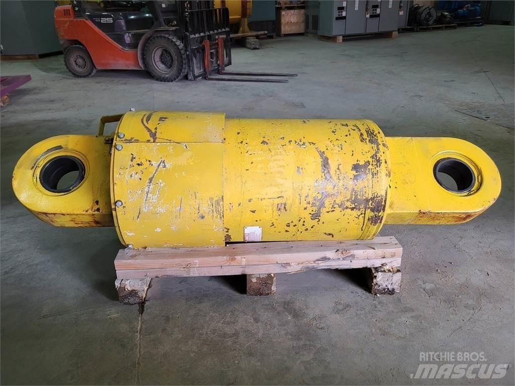 Komatsu EH9423 Tombereau articulé