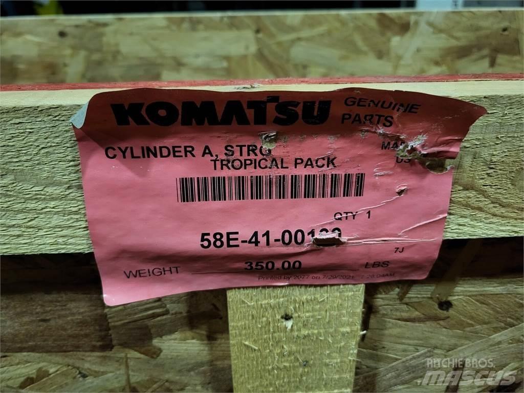 Komatsu EL7952 Tombereau articulé