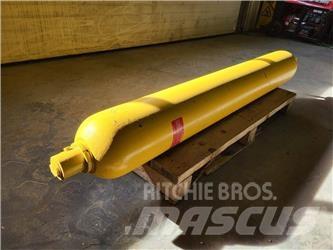 Komatsu PC2733 Tombereau articulé