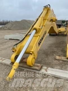 Komatsu PC800 Pelle sur pneus