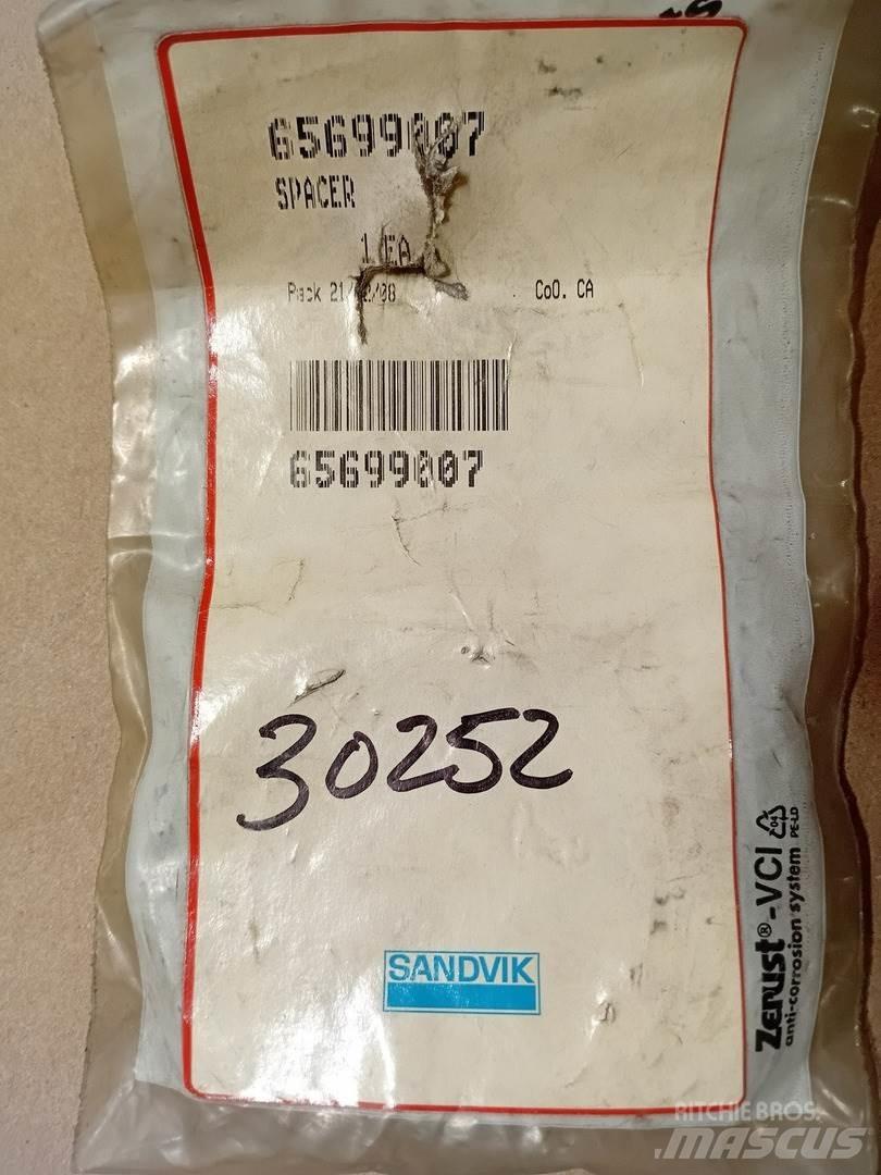 Sandvik DT65699007 Concasseur