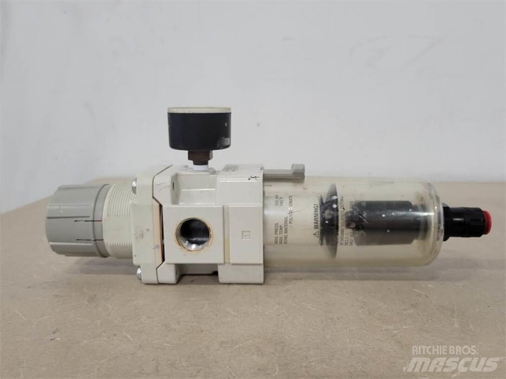 SMC AW40-N04D-Z-A Construction - Autres