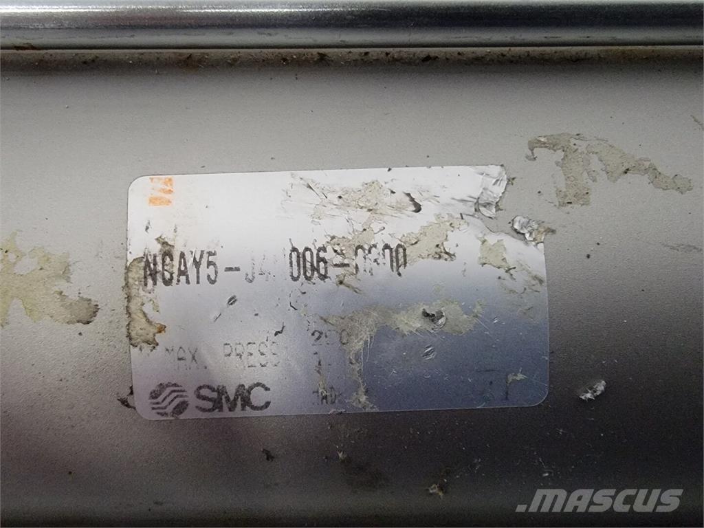 SMC NCAY5-J4N006-0300 Transport - Autres