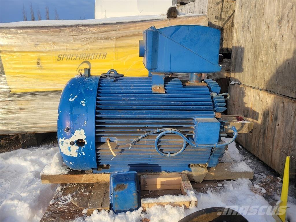  TOSHIBA Moteur Industriel