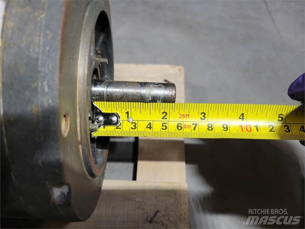  WEG B56C-12/01 Moteur Industriel