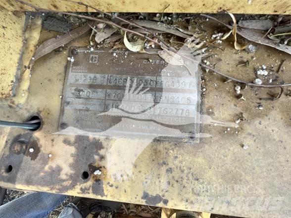 CAT 623B Scraper