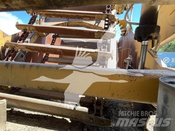 CAT 623B Scraper