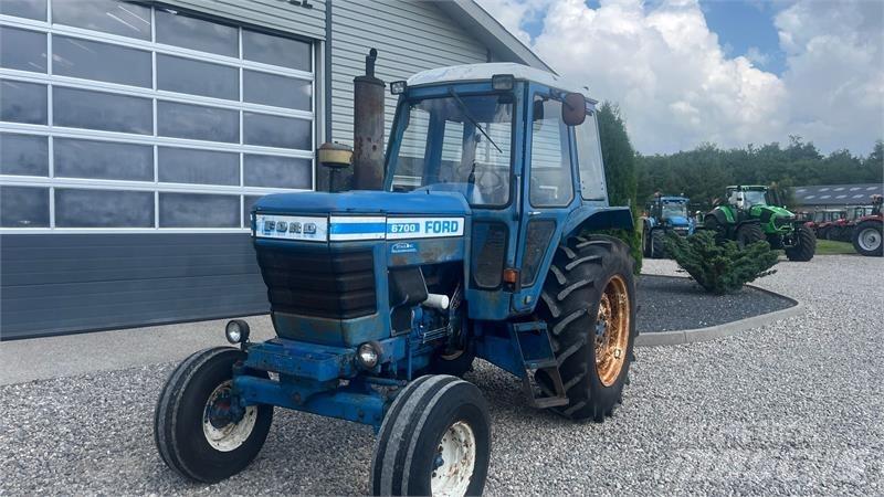 Ford 6700 Tracteur