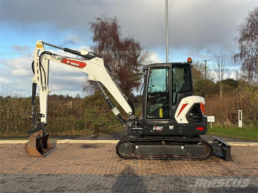 Bobcat E60 Pelle sur chenilles