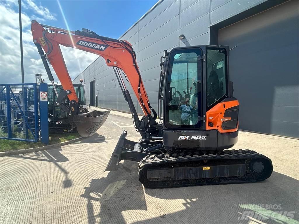 Doosan DX50z Pelle sur chenilles