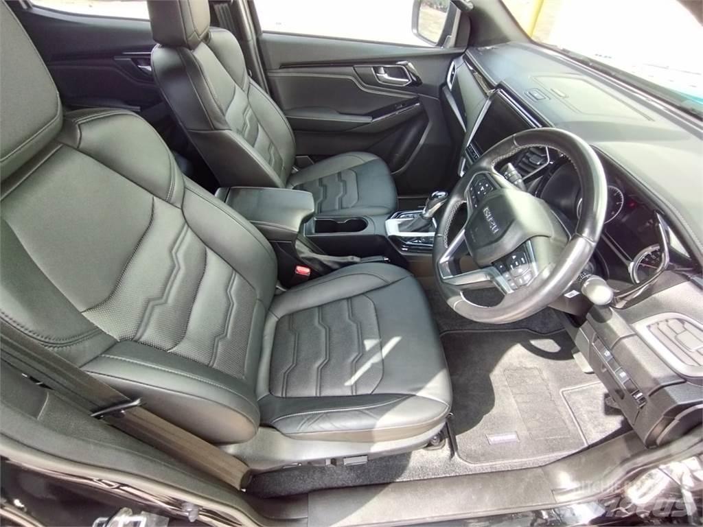 Isuzu  Utilitaire benne