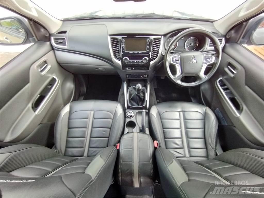 Mitsubishi L200 Construction - Autres