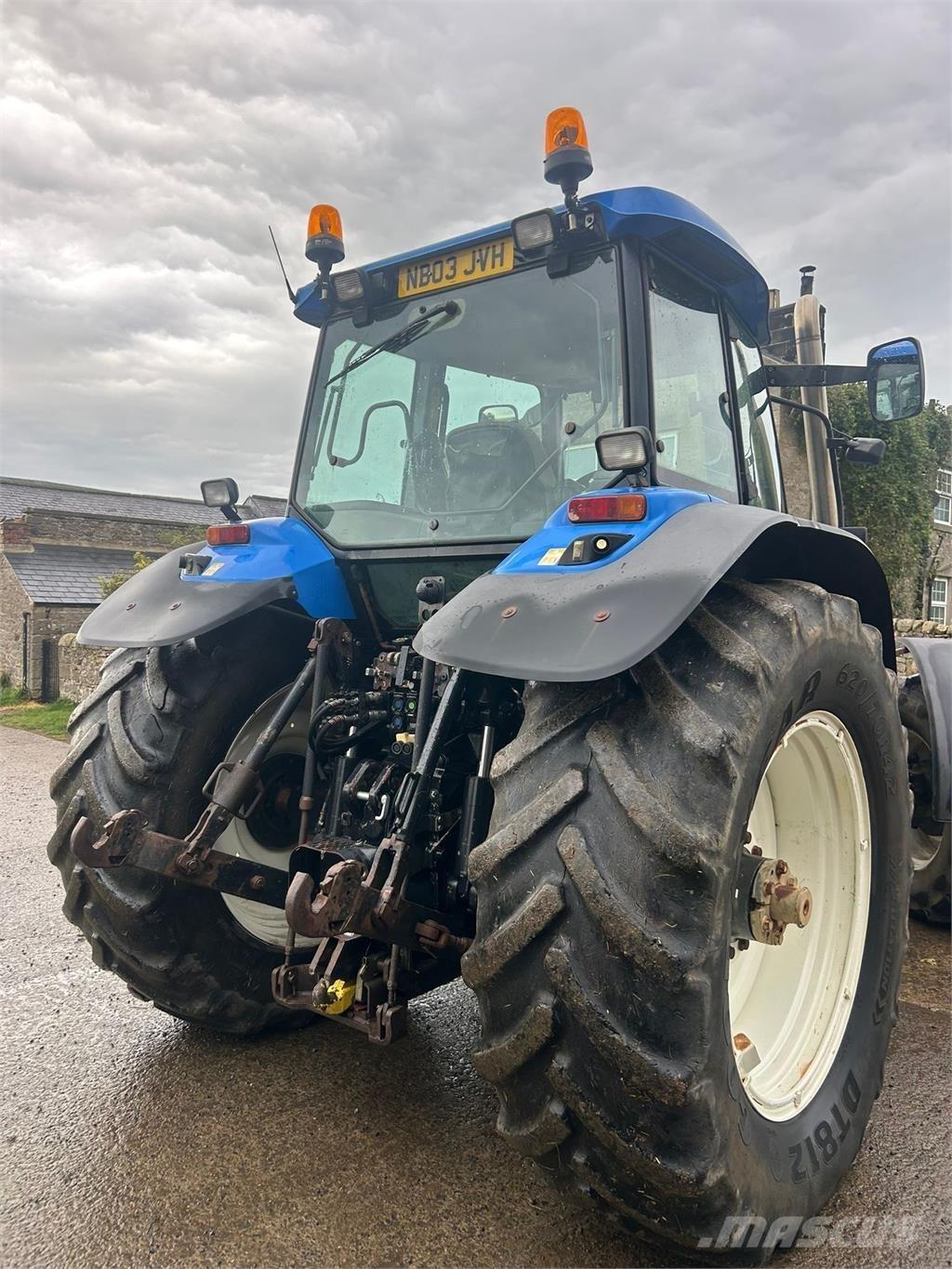 New Holland TM175 Tracteur