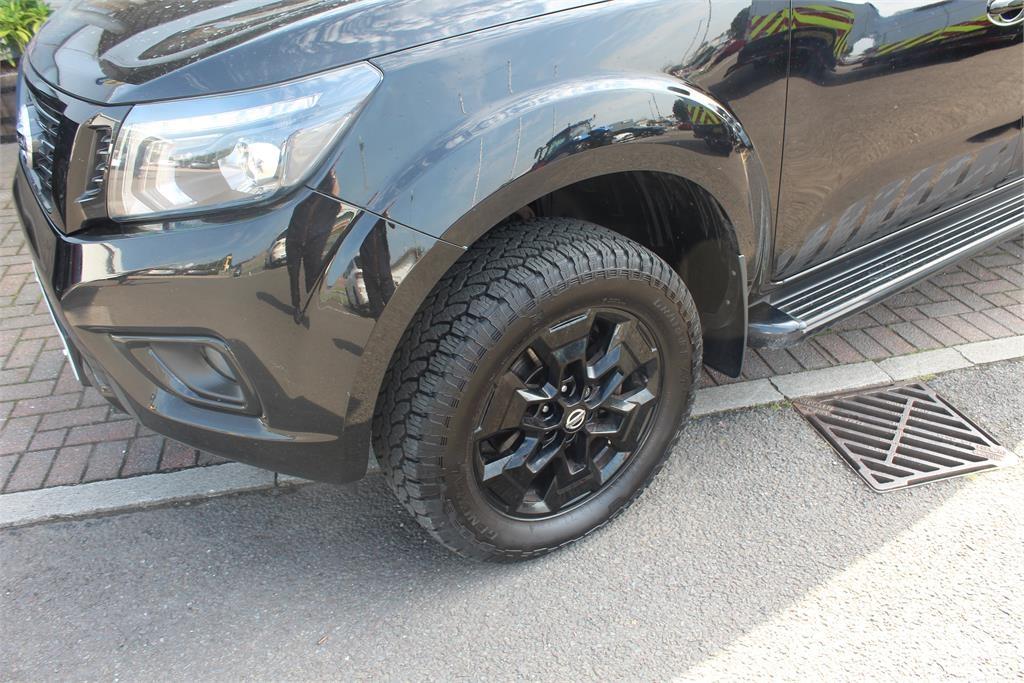 Nissan Navara Utilitaire benne