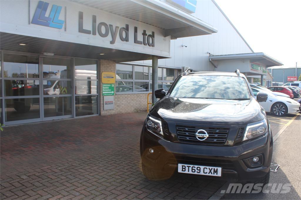 Nissan Navara Utilitaire benne