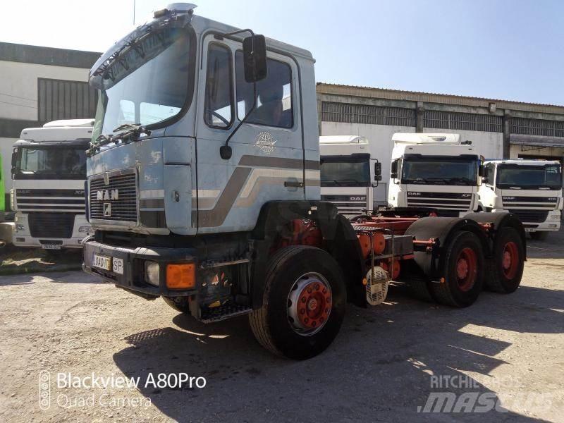 MAN 23.362 Tracteur routier
