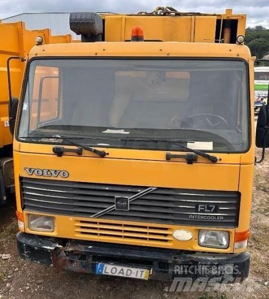 Volvo FL7 Camion poubelle