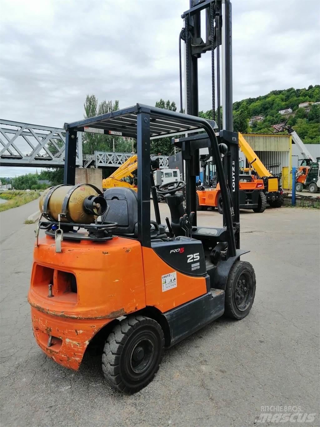 Doosan G25P-5 Autres Chariots élévateurs
