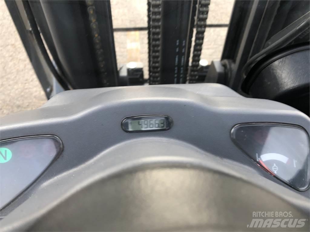 Komatsu FG25 Autres Chariots élévateurs