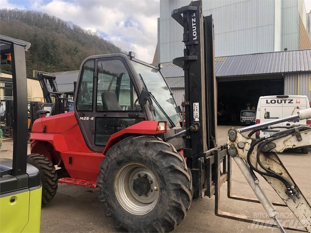 Manitou M26-4 Chariot tout terrain