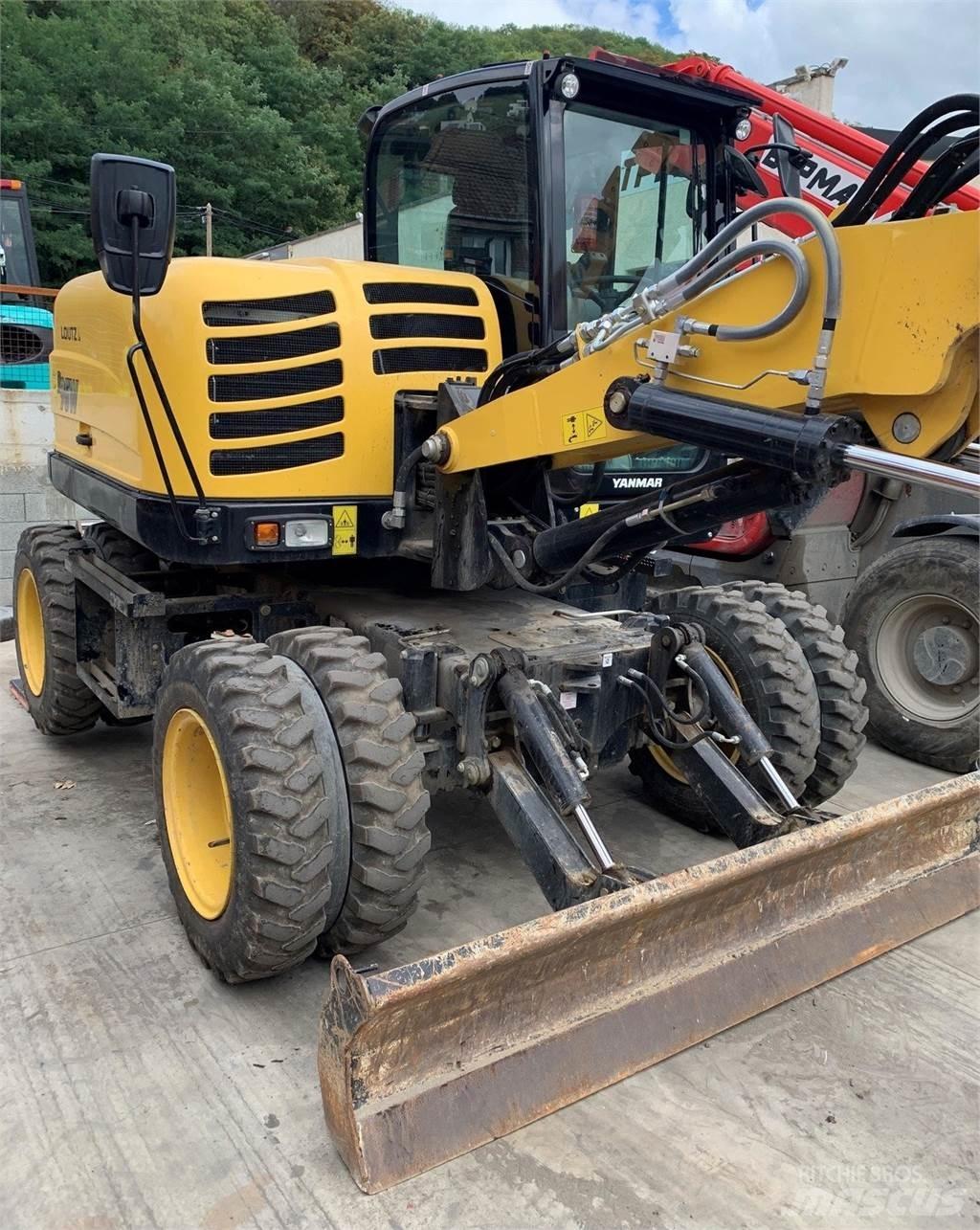 Yanmar B95W Pelle sur pneus