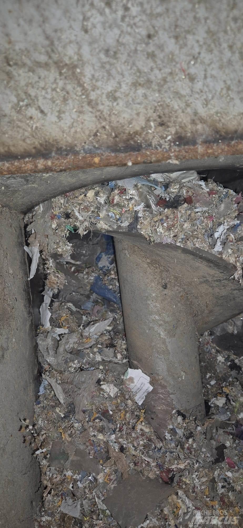  Auger Construction - Autres