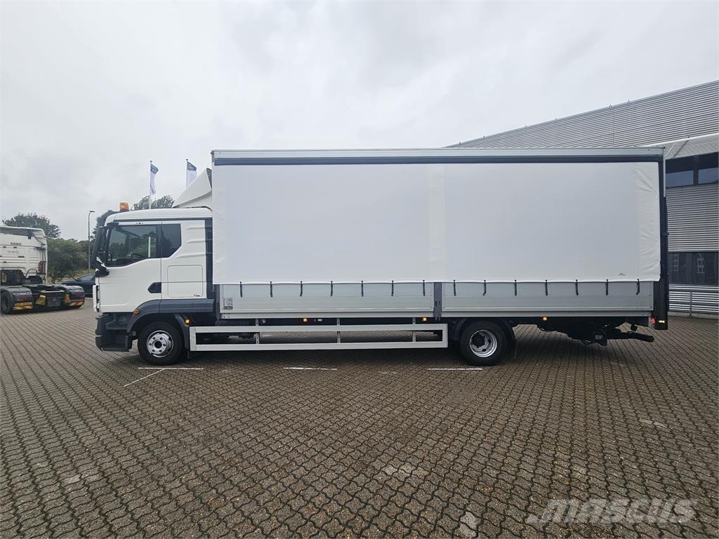 MAN TGL 12.250 Camion à rideaux coulissants (PLSC)
