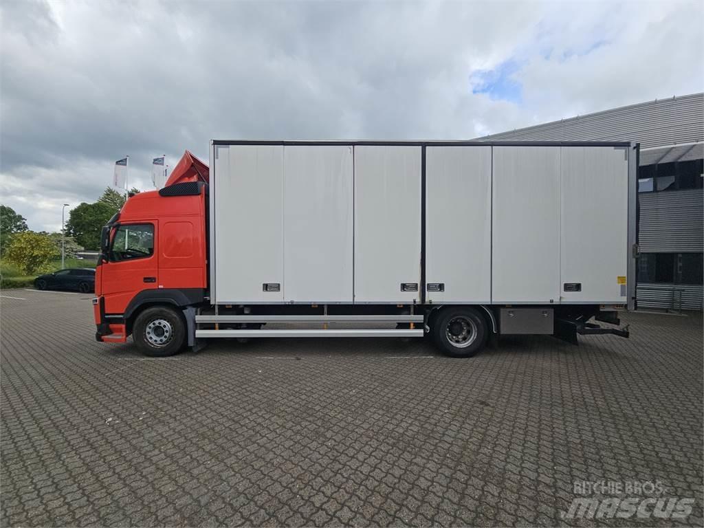 Volvo FM340 Camion Fourgon