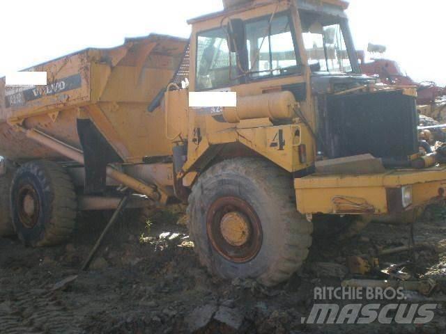 Volvo A25C Tombereau articulé