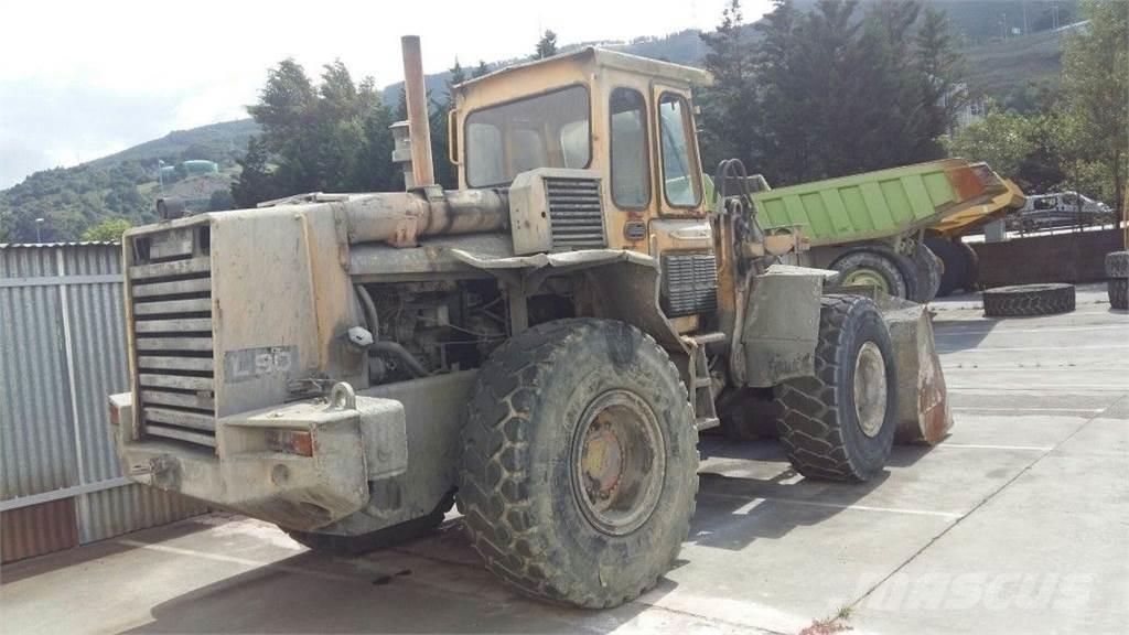 Volvo L90 Chargeuse sur pneus