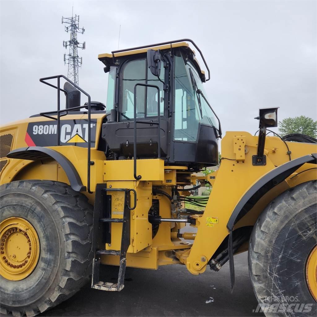 CAT 980M Chargeuse sur pneus