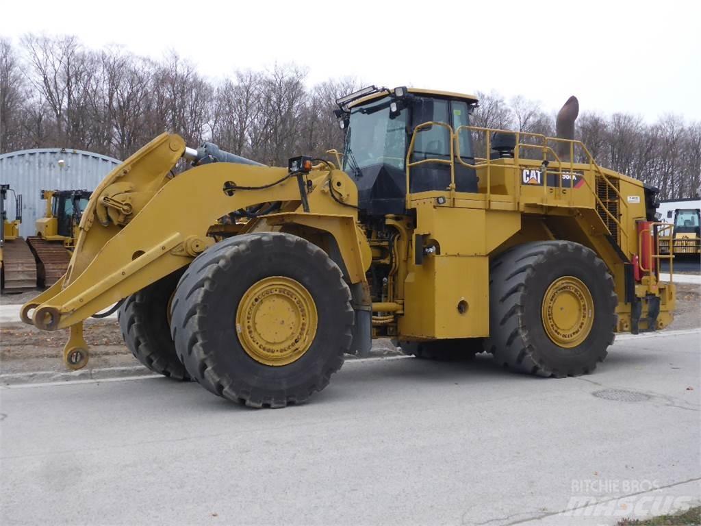CAT 988K Chariot télescopique